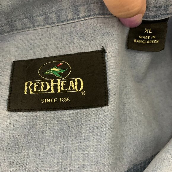 Red Head Button Up Chambray Fishing Shirt XL Blue Denim Pockets Short Sleeves - Picture 6 of 6